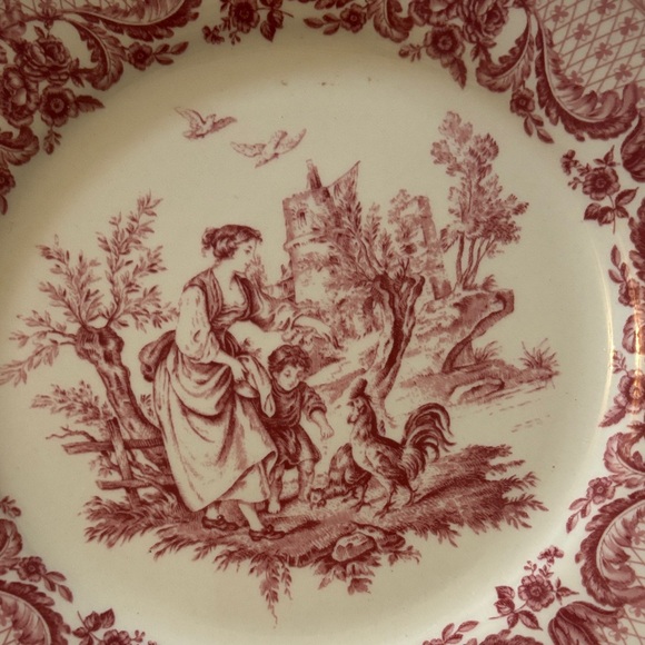 Vintage Transferware Red and Cream Dessert Set - Picture 5 of 8